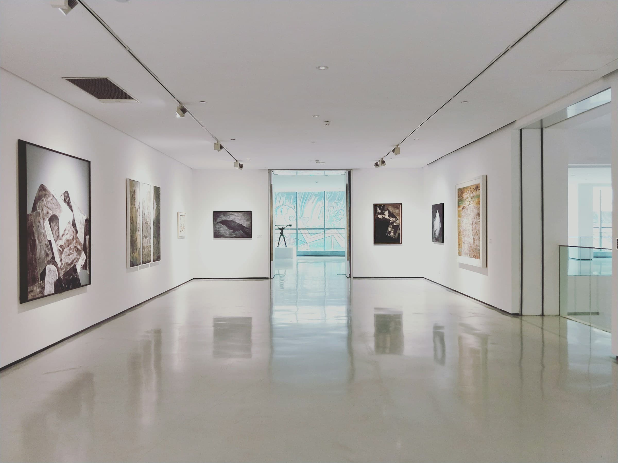 The Yallingup coastline that frames the region's gallery route