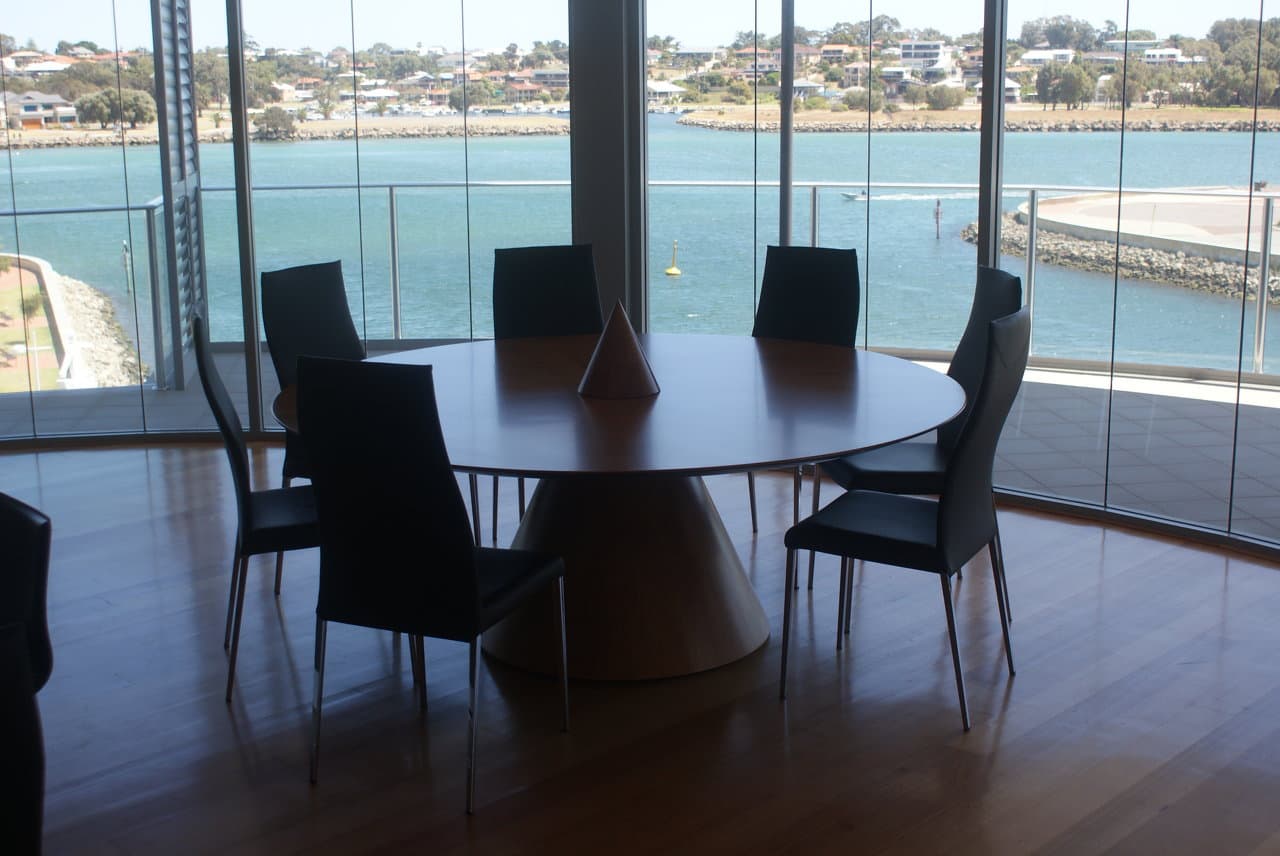 Ocean Round Table